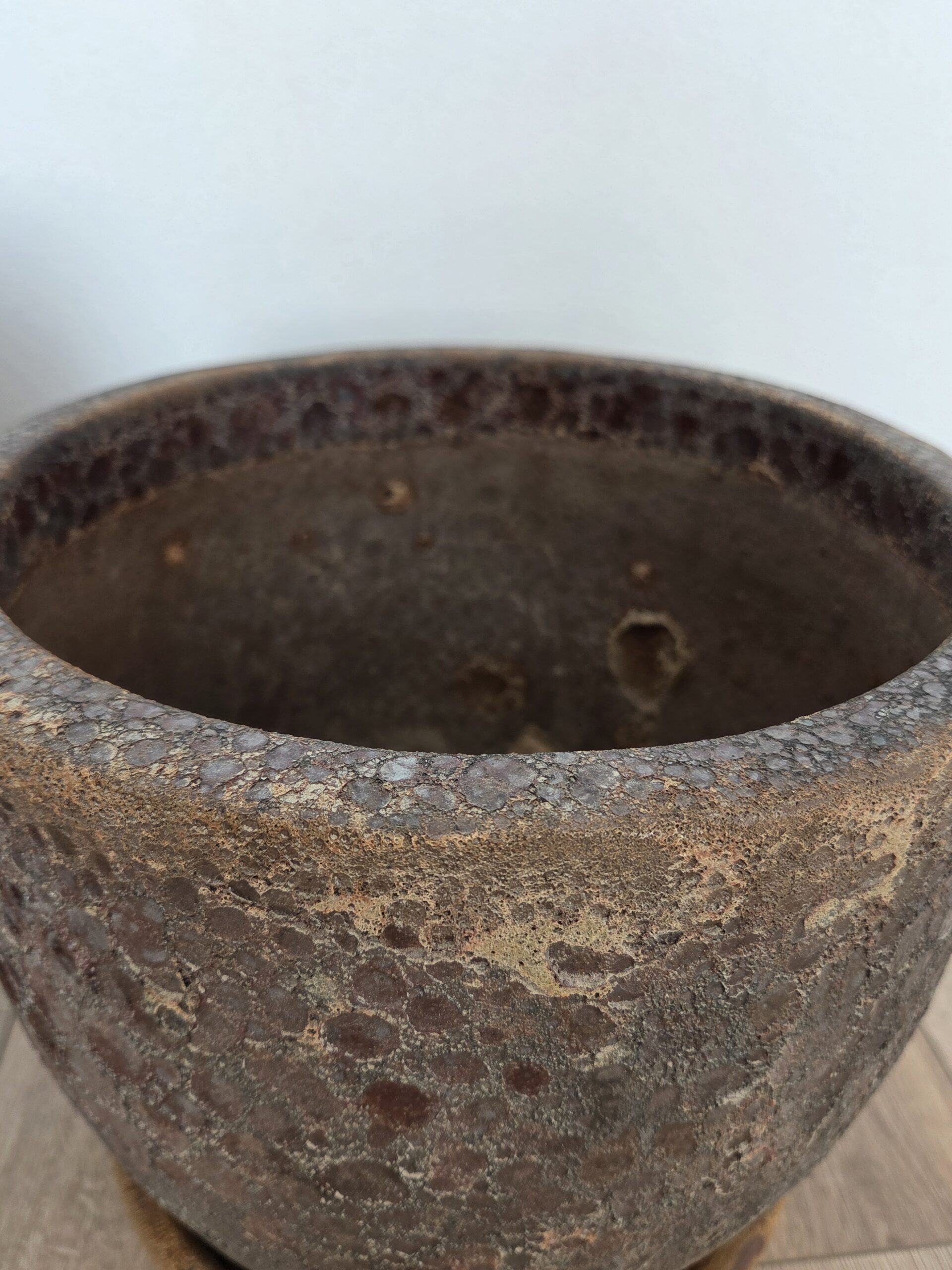 Donica efekt kamienia ceramiczna brązowa Atlantis - obrazek 9