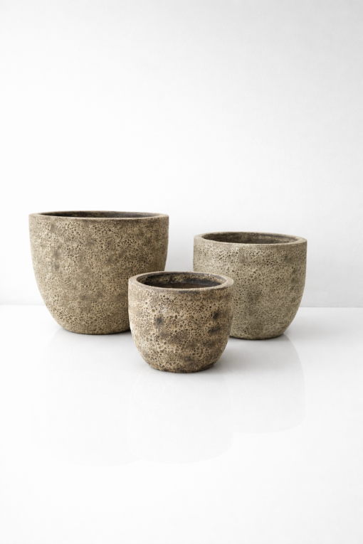 Atlantis- ceramiczna donica kamienna piaskowy beż