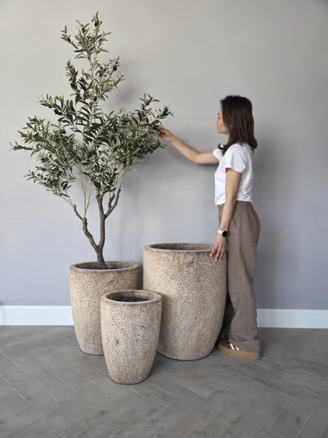 Wysoka donica ceramiczna ze strukturą Atlantis piaskowy beż (Kopia) - obrazek 2
